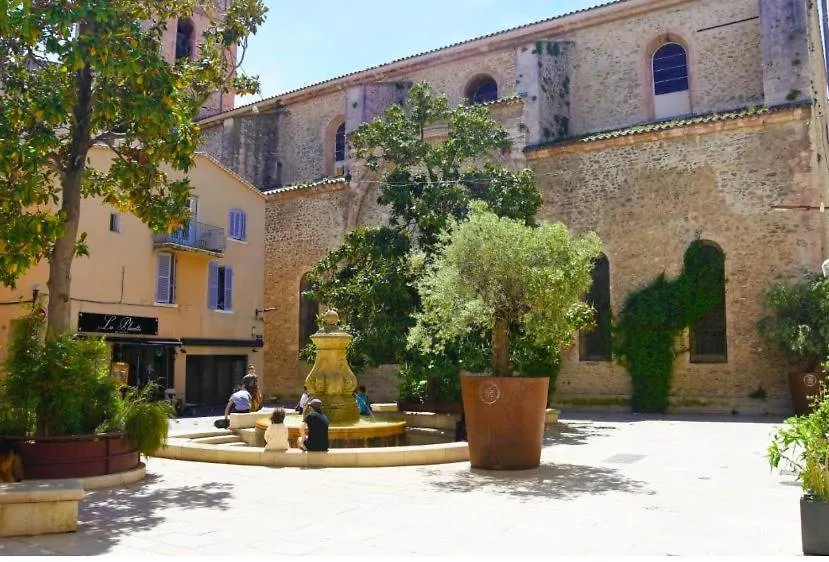 Joli Appartement Sur Le Port Proche Des Plages ! La Ciotat Apartment